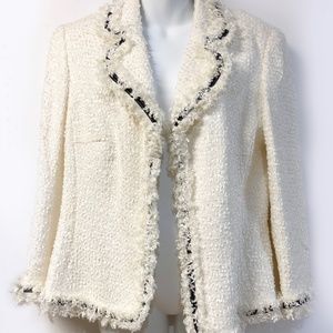 🆕 Escada Cream Blazer and Skirt Suit